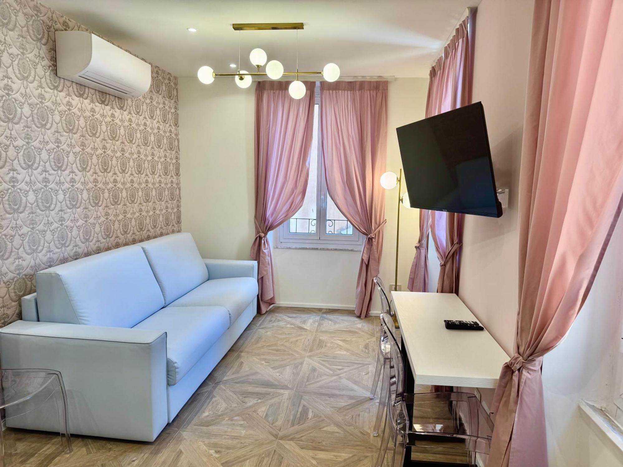 Hotel Astigiana & Appartamenti Варацце Екстер'єр фото